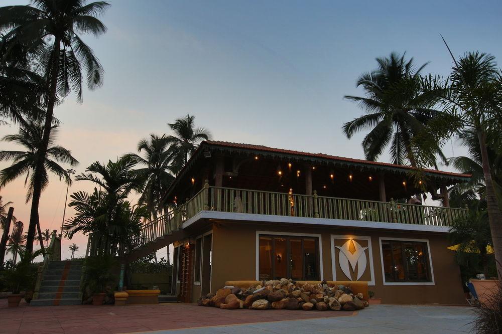 Club Mahindra Acacia Palms Hotel Colva Exterior foto