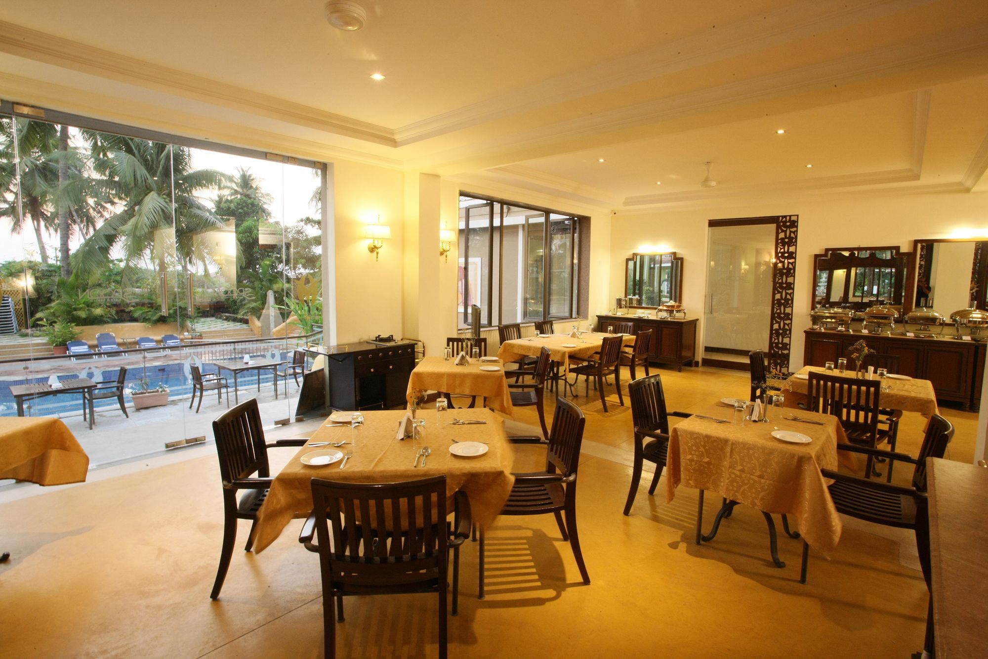 Club Mahindra Acacia Palms Hotel Colva Exterior foto