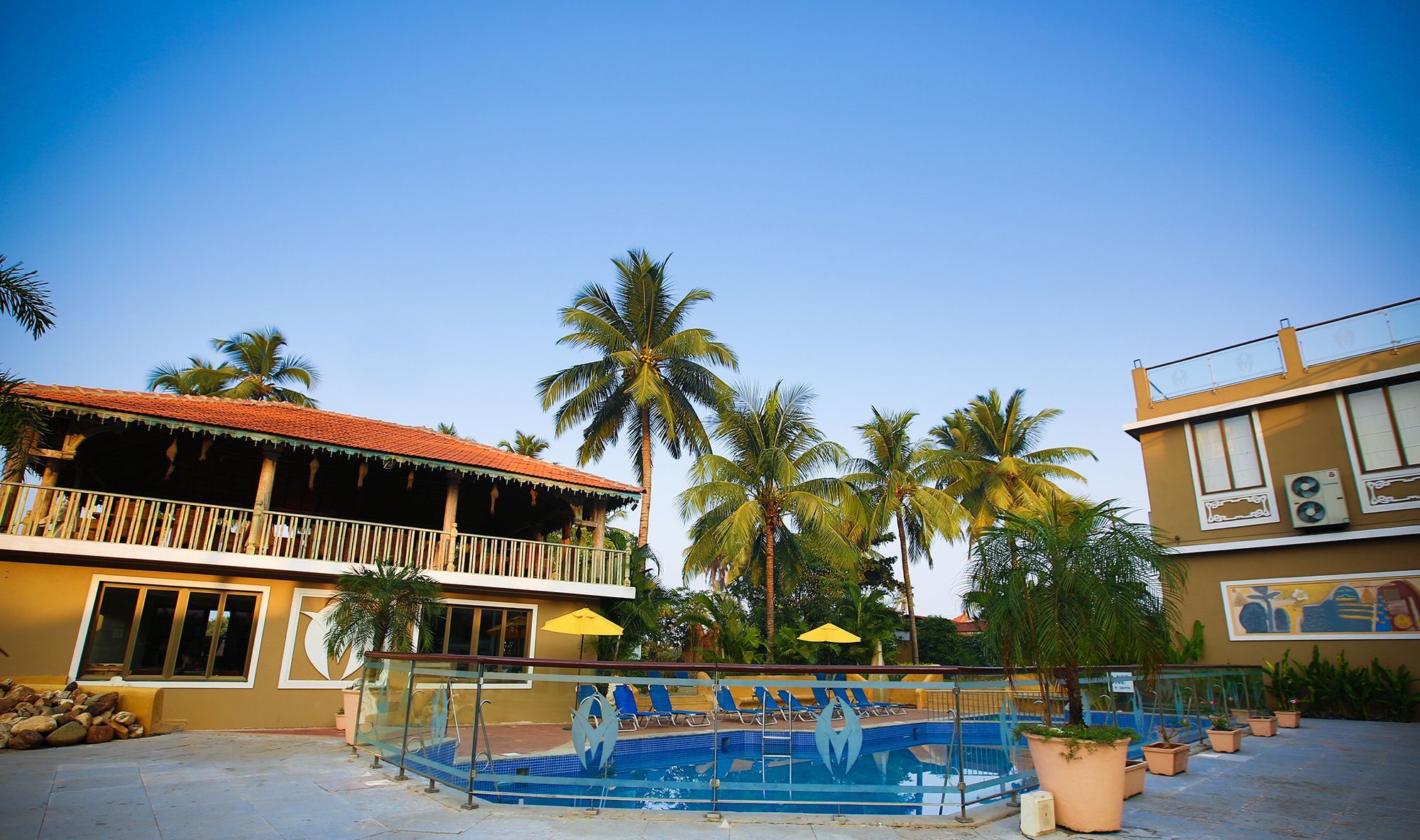 Club Mahindra Acacia Palms Hotel Colva Exterior foto